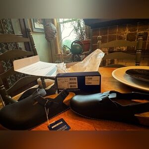 NWT Birkenstock Tokio, sz 44, US size 11, black